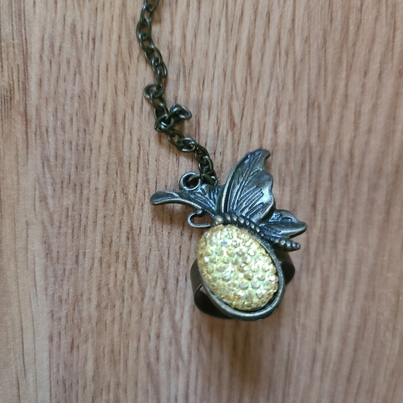 🌟 4/$20 Victorian Inspired Bracelet and Ring - Picture 3 of 6